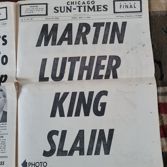 Historical reissued front page news from Chicago-Sun Times newspaper. - Picture 3 of 16